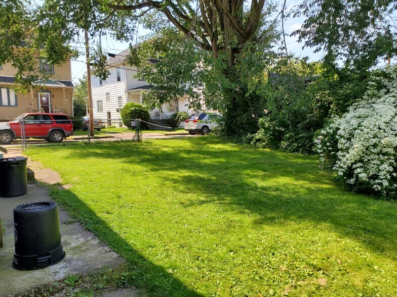 Backyard - 53 Orchard St
