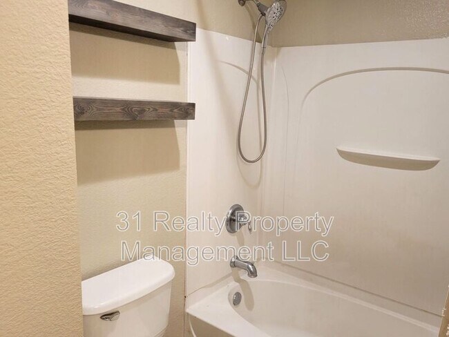 Building Photo - 1434 Pintail