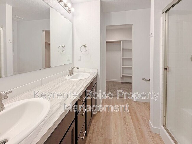 Building Photo - 2929 W Silver River St