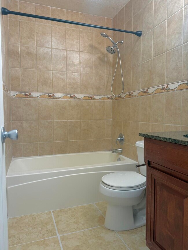 Building Photo - 199 E McNab Rd