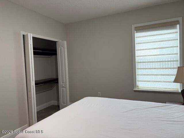 Building Photo - 940 Bear Lake Dr