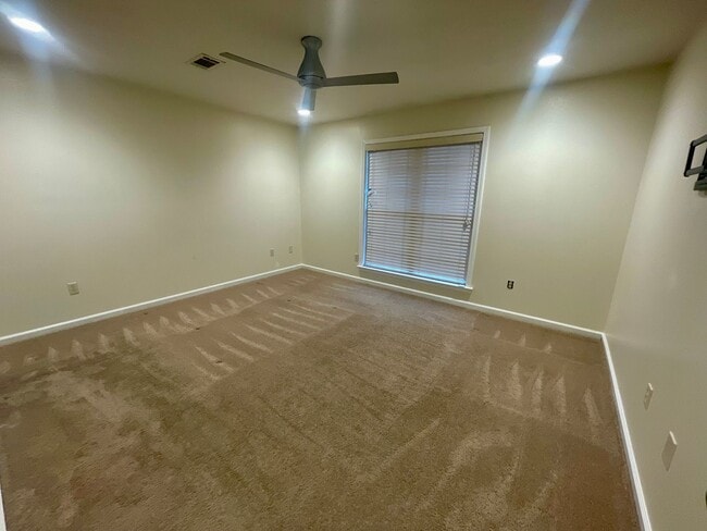 Building Photo - Great home for rent!