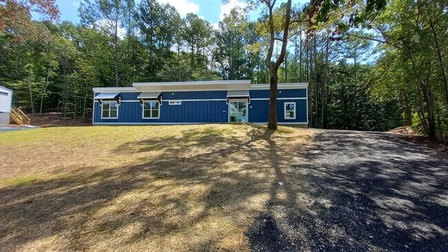 Building Photo - 1089 Long Hollow Rd