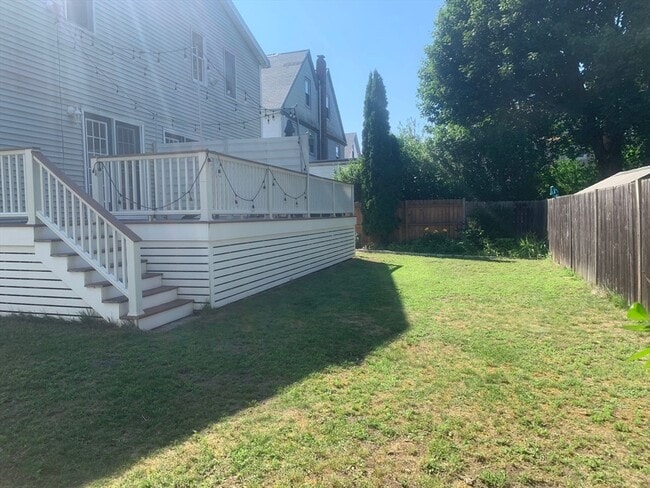 Building Photo - 90 Monument St