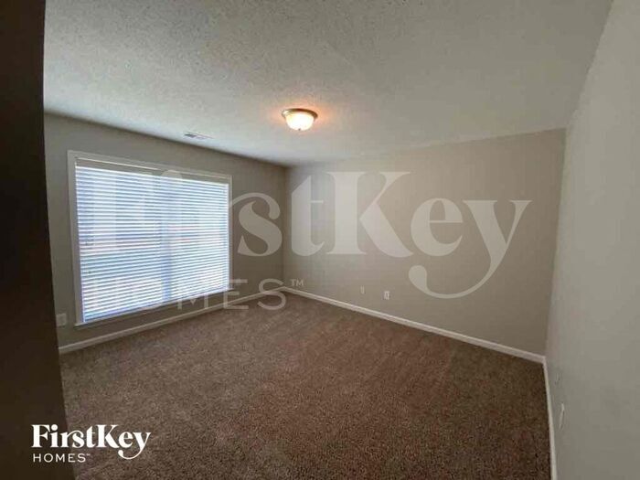 Building Photo - 5376 Lamb Valley Dr