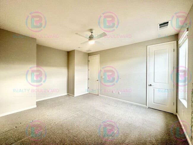 Building Photo - 5 Bedroom 3 Car Garage Home with Spa-Like Primary Suite & Resort-Style Backyard with Office, Loft...