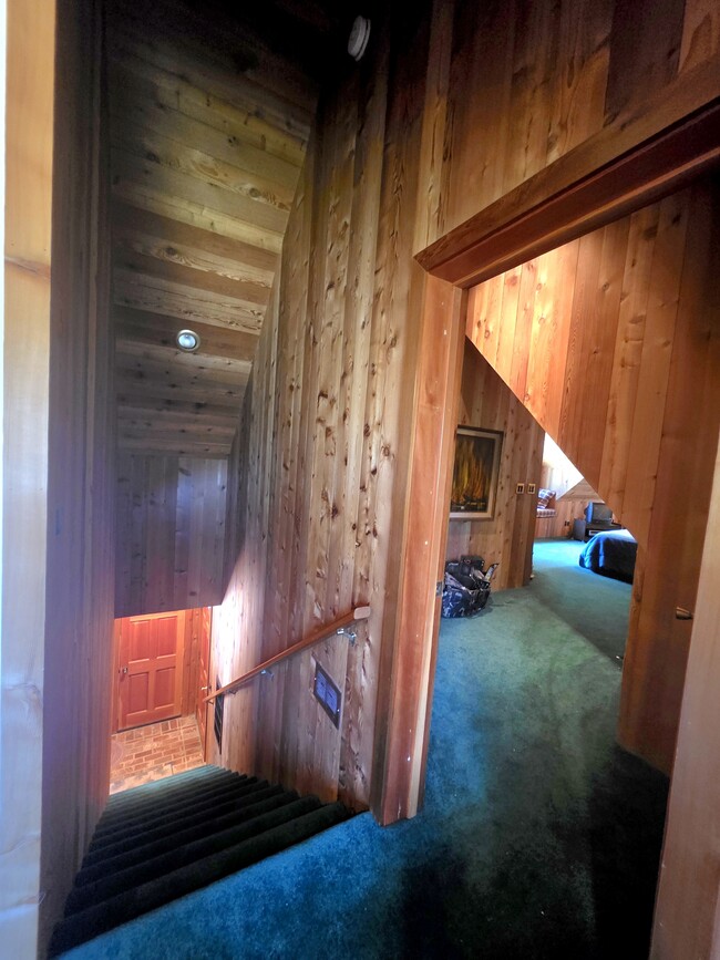 Building Photo - 1921 Bernina Dr