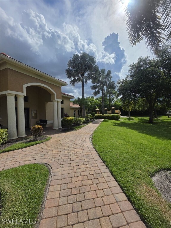 Building Photo - 8245 Ibis Club Dr