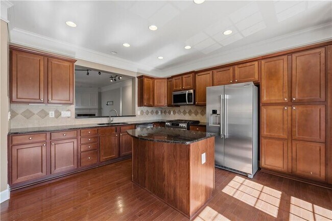 Building Photo - 2117 Wylmoor Way