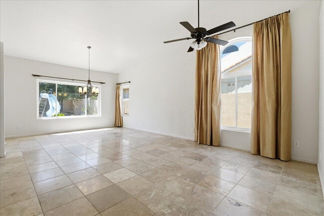 Building Photo - 2207 E Tahitian Way