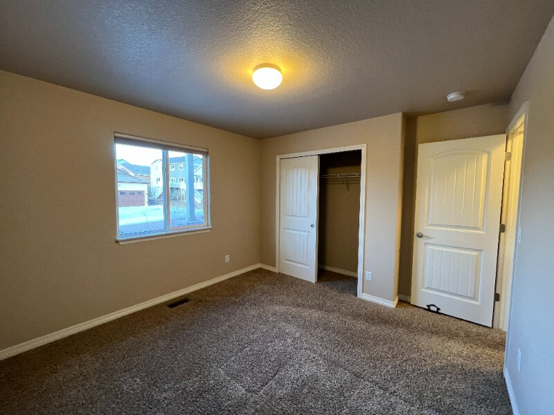 Building Photo - 12256 Bandon Dr