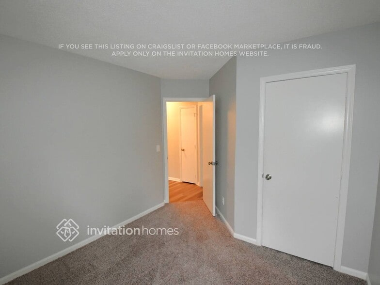 Building Photo - 11604 Calgary Dr