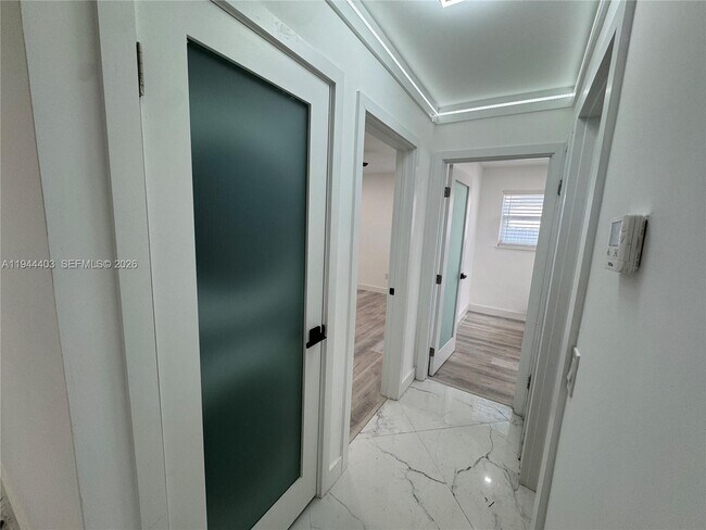 Building Photo - 8600 Taft St