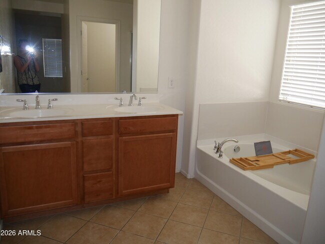 Building Photo - 2680 N 73rd Glen