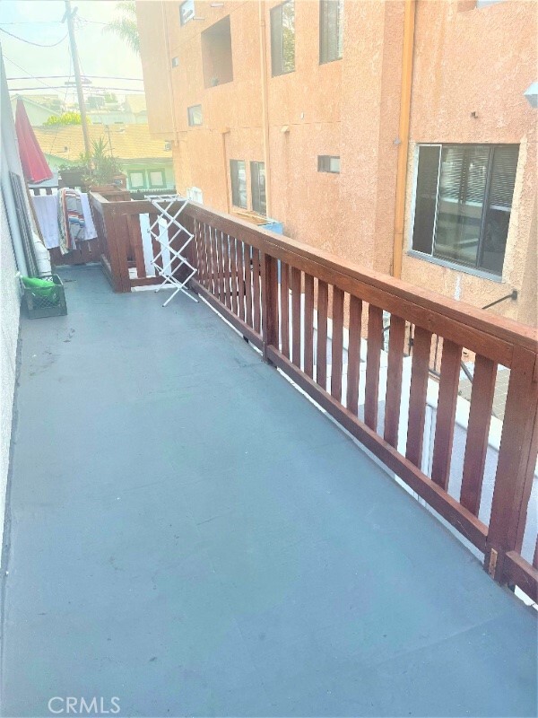 Building Photo - 2403 Louella Ave