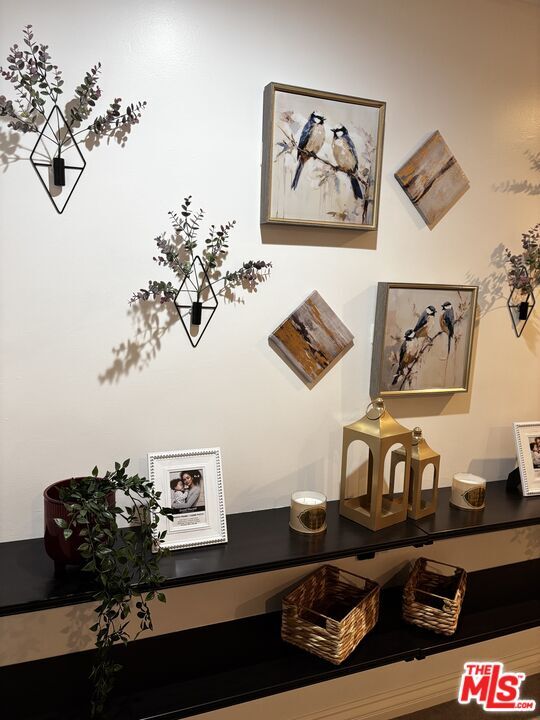 Building Photo - 1377 Sultana