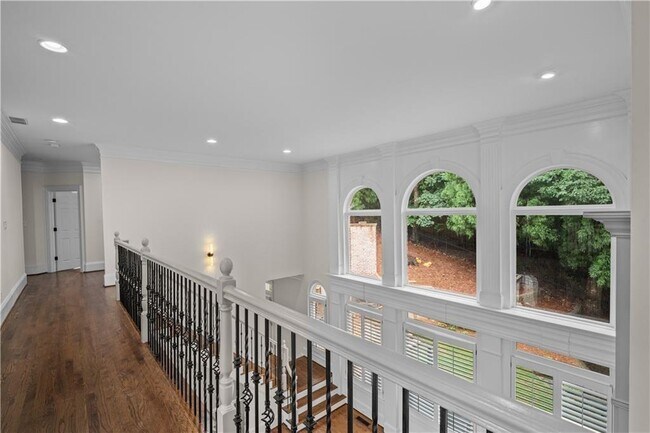 Building Photo - 8630 Moor Park Run