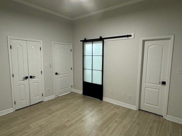 Building Photo - 9411 Crooked Creek Dr