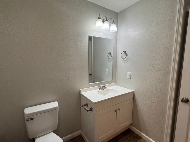Building Photo - 4120 W 56th Pl