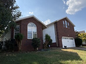 Building Photo - 3356 Milbridge Dr