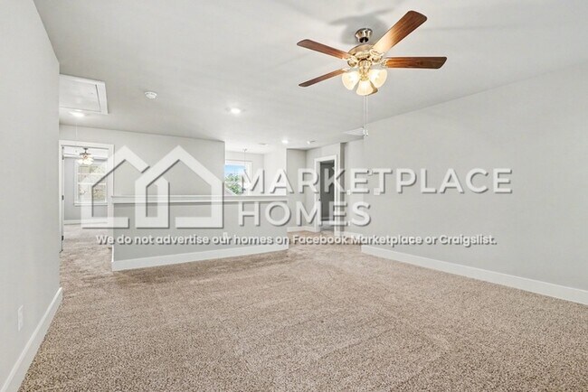 Building Photo - 225 Melba Ln