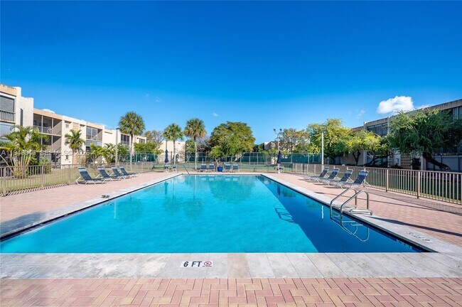 Building Photo - 8415 SW 107th Ave