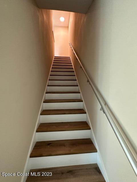 Building Photo - 833 Paddleboard Ct