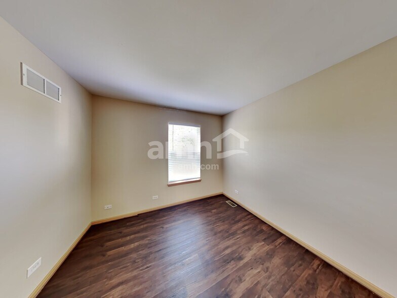 Building Photo - 1808 Brockway Pond Ct