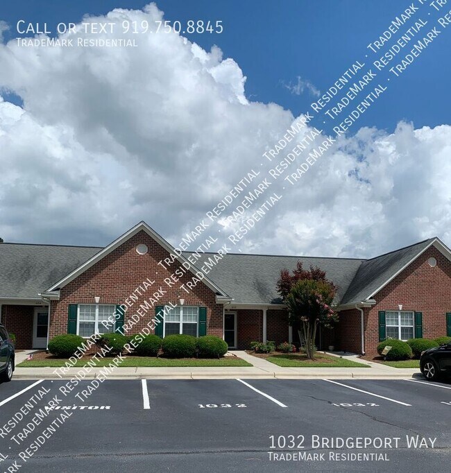 Building Photo - 1032 Bridgeport Way