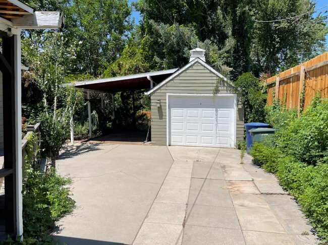 Building Photo - Charming 3 Bedroom Home in Sugarhouse!