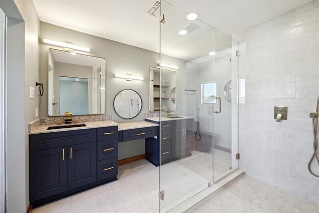 Building Photo - 1503 Fairview St