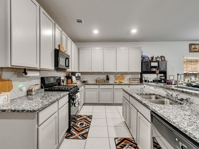 Building Photo - 8719 Willet St