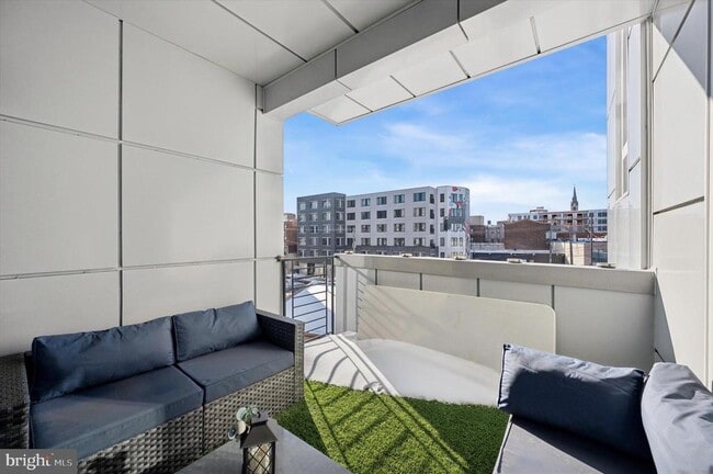 Building Photo - 1148 N 2nd St