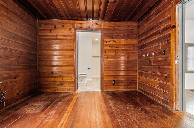 Building Photo - Please View 3D Virtual Walk-Through Before Scheduling a Showing