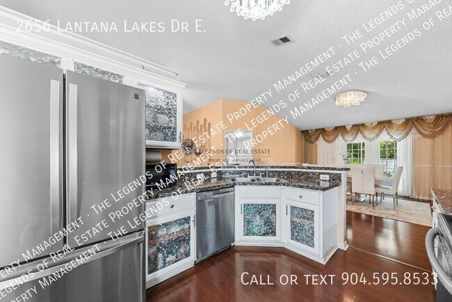 Building Photo - 2656 Lantana Lakes Dr E