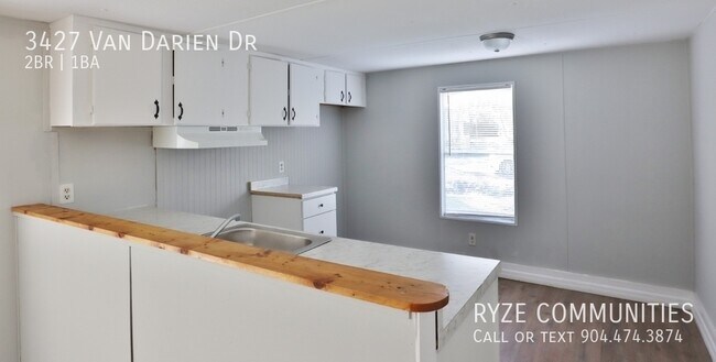 Building Photo - 2 bed | 1 bath - Dunn Avenue Area