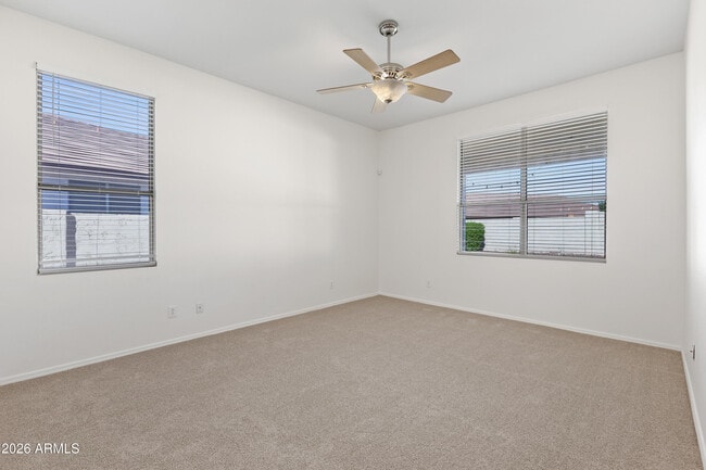 Building Photo - 6586 W Oraibi Dr