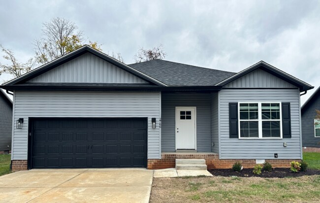 Primary Photo - 2766 Cedrus Ave