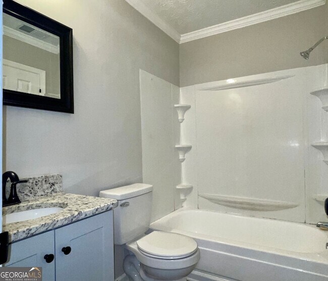 Building Photo - 8759 Embrey Dr