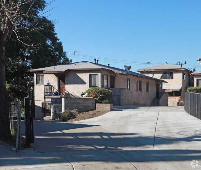 Building Photo - 4104 Abner St
