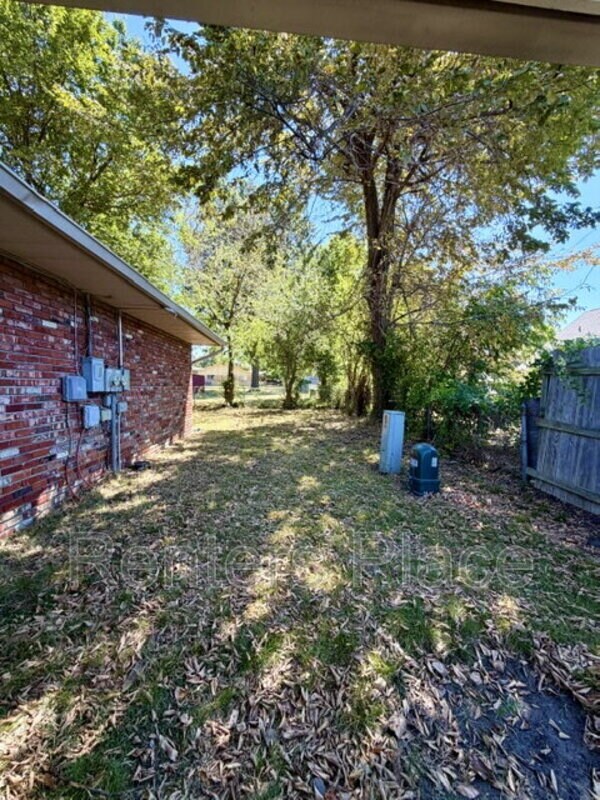 Building Photo - 6912 E 46th Pl