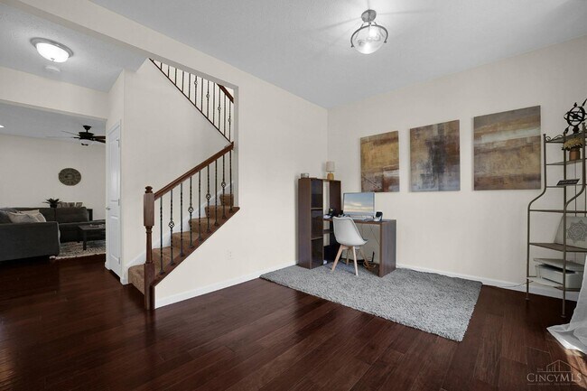 Building Photo - 6468 Holly Ln