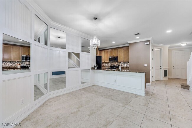 Building Photo - 7890 Bristol Cir