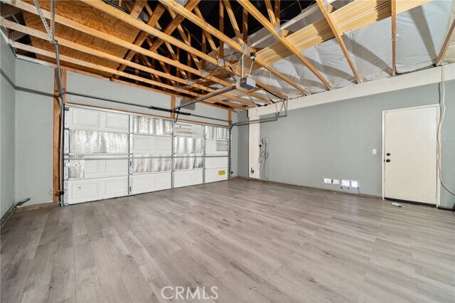 Building Photo - 12833 Biscayne Ave