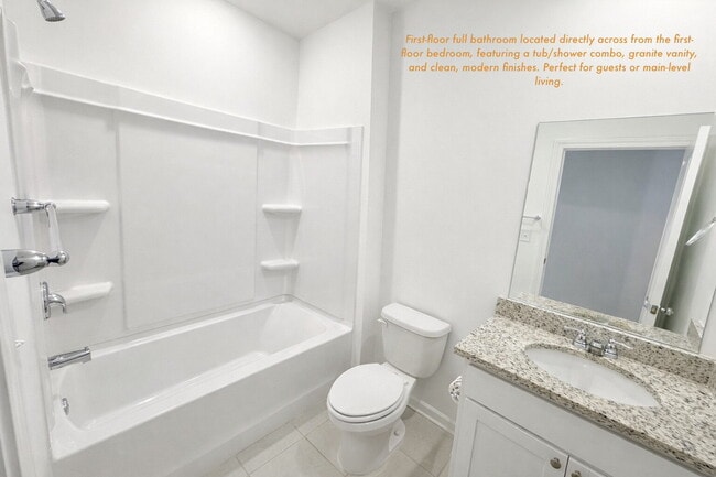 Building Photo - Like New 5 Bedroom Home with Community Amenities