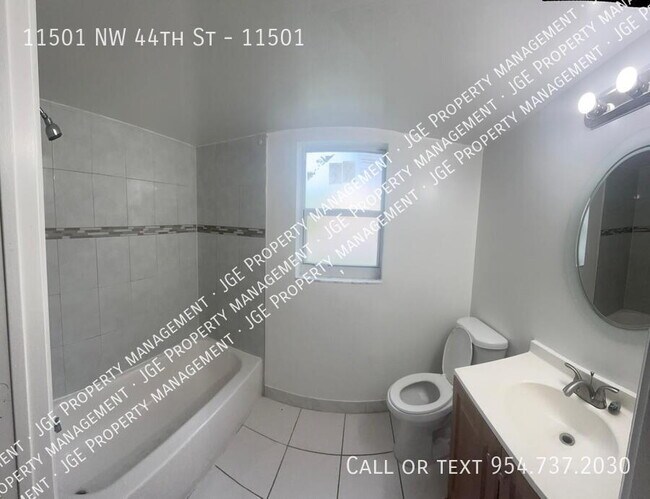 Building Photo - 11501 NW 44th St