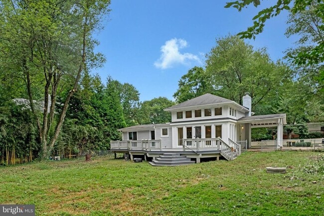 Building Photo - 4126 Maple Ave