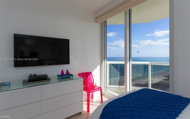 Building Photo - 3 br, 3 bath Condo - 4775 Collins Ave Apt ...