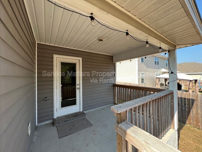Building Photo - 5451 Merlin