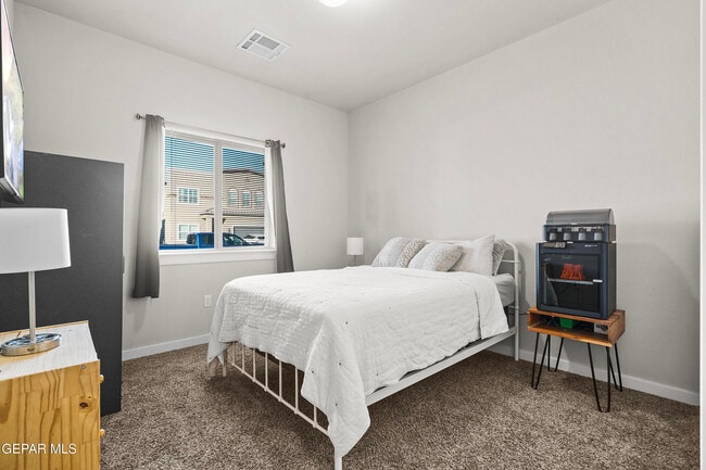 Building Photo - 14936 Tierra Haven Ave